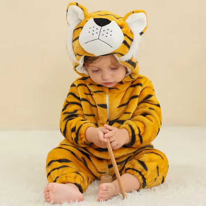 Fantasia Infantil Bichinho Macacão com Capuz 6